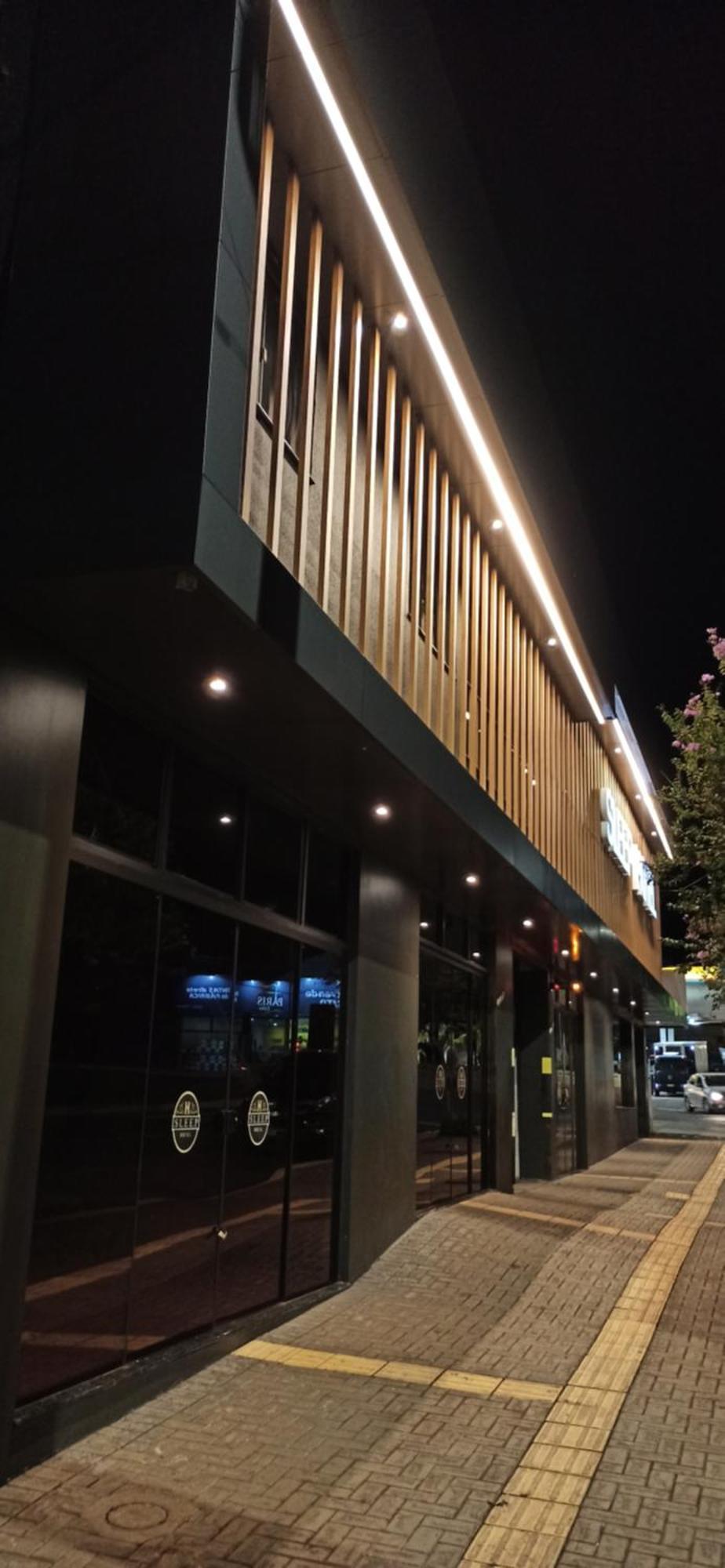 Sleep Hotel Toledo  Exterior photo